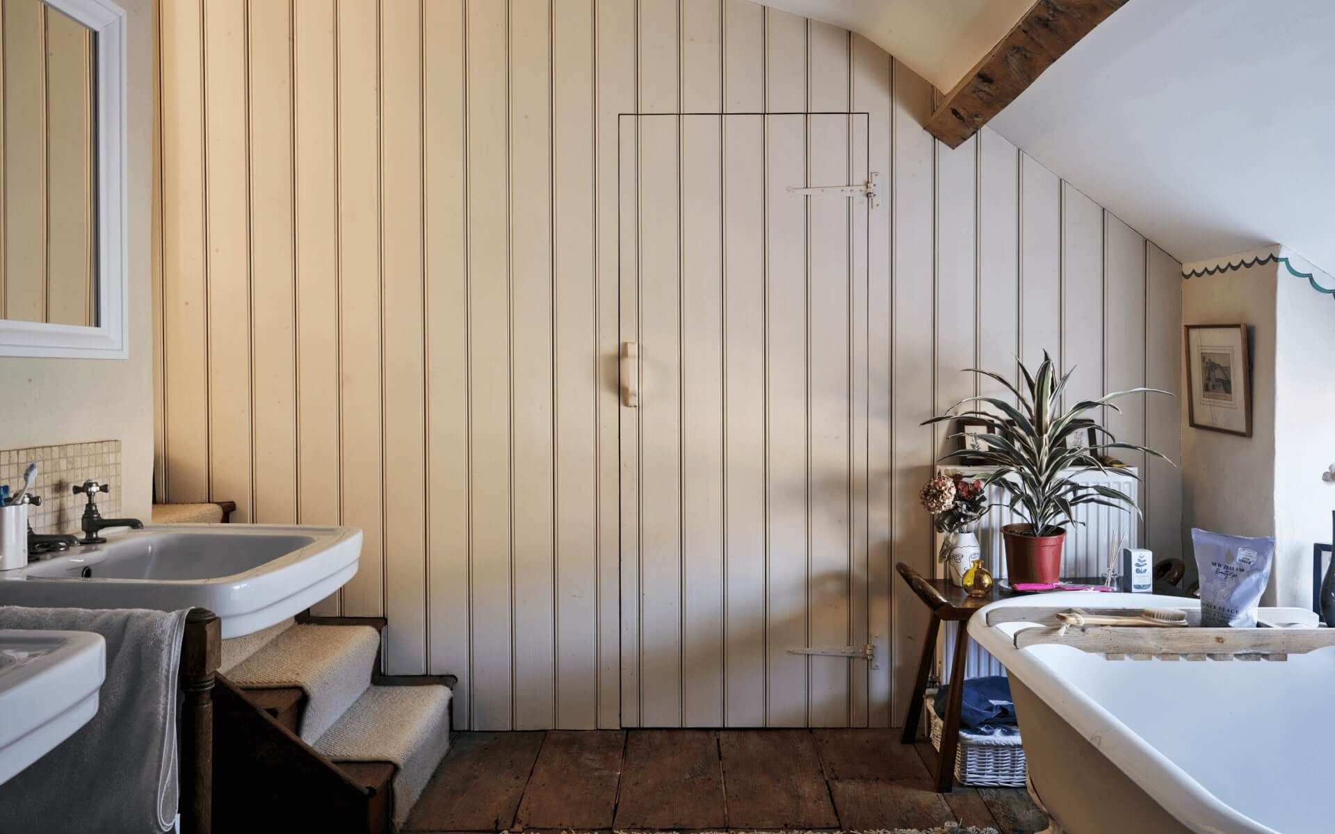 bathroom-3.jpg