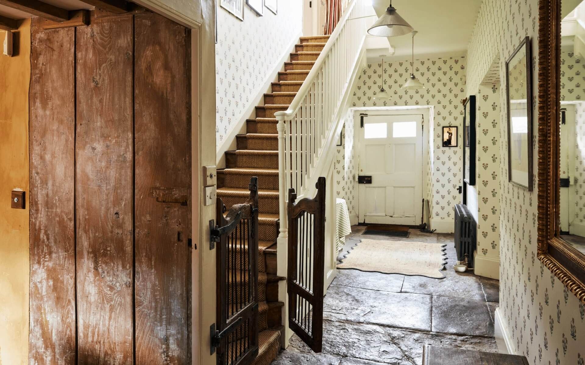 hallway-with-gate.jpg